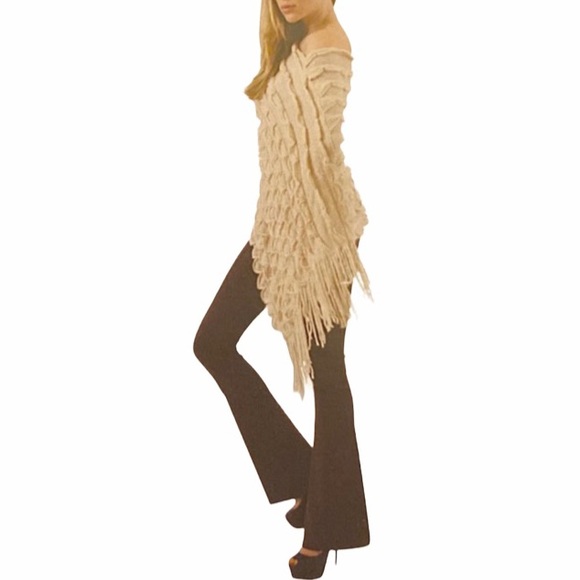 MAX SPORT RIPPLE FRINGE SWEATER-PONCHO BOHO STYLE - Picture 6 of 9